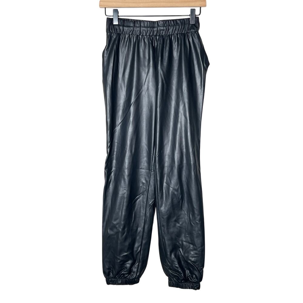 Renee C. Black leather looking jogger  elastic waist casual pants  small S B160